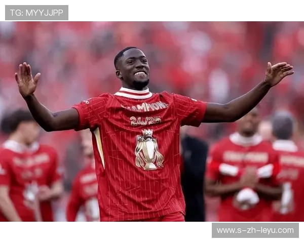 利物浦抓住节奏差切换,科纳特后场传球极具威胁